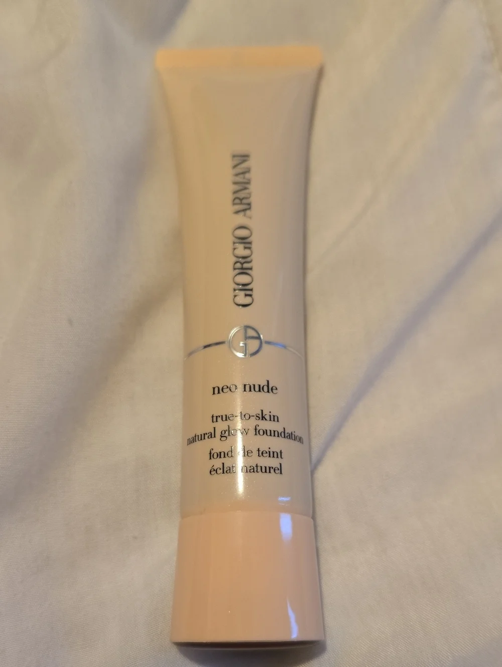 Giorgio Armani Neo Nude Foundation - Light Beige Tube